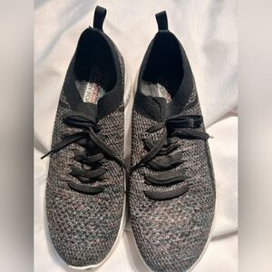 Skechers Air Cooled Memory Foam Slip On Woman's Athletic Shoes SN 12841